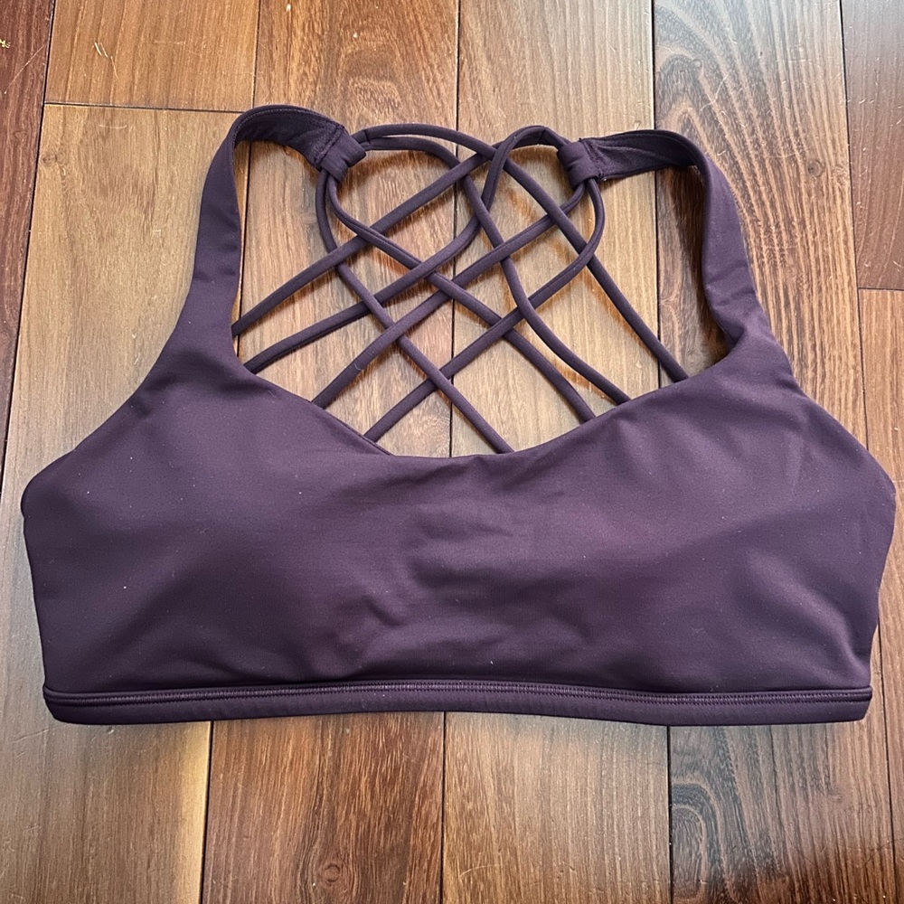 Lululemon Free To Be Bra